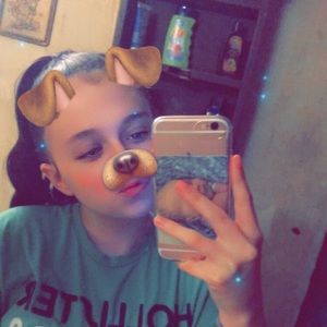 Meet your Posher, Anna